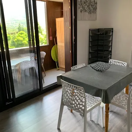 Agreable A Deux Pas Du Plan D'eau Apartment